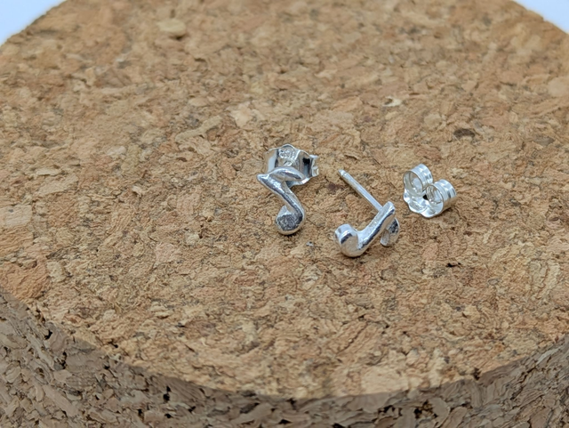 Medium Music Note Earrings