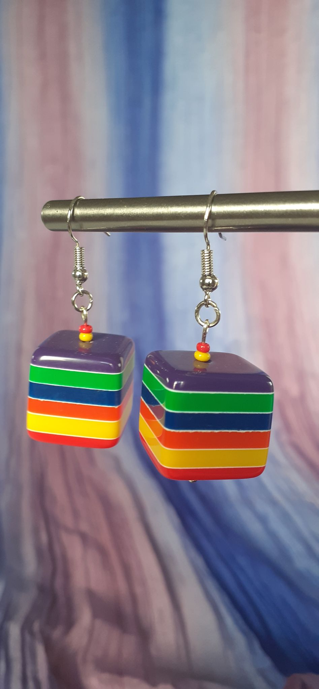 Ganske Boucle d'oreilles colorées, perles acrylique cube multicolore