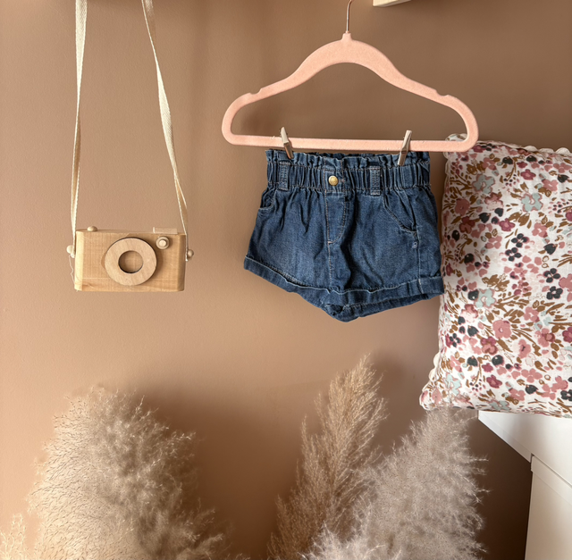 Short mini denimou