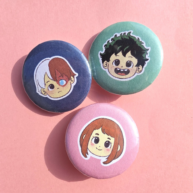 Hero friends - metal pins