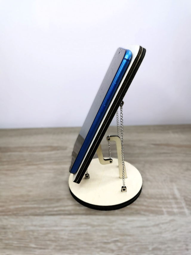 Support de téléphone à Tenségrité