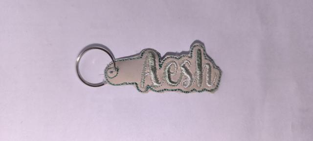 Porte clef aesh multi vert 