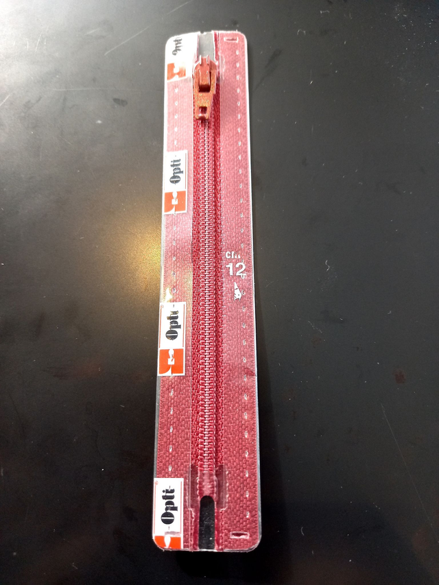 S40 / kleur 750 Opti rits kunststof donkerrood