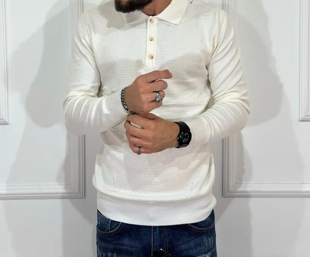 MAGLIONCINO CON COLLETTO M977