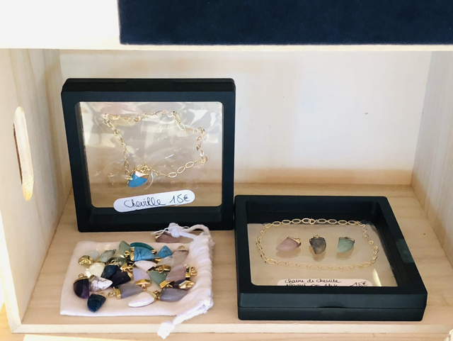 Chaîne de cheville+breloque au choix