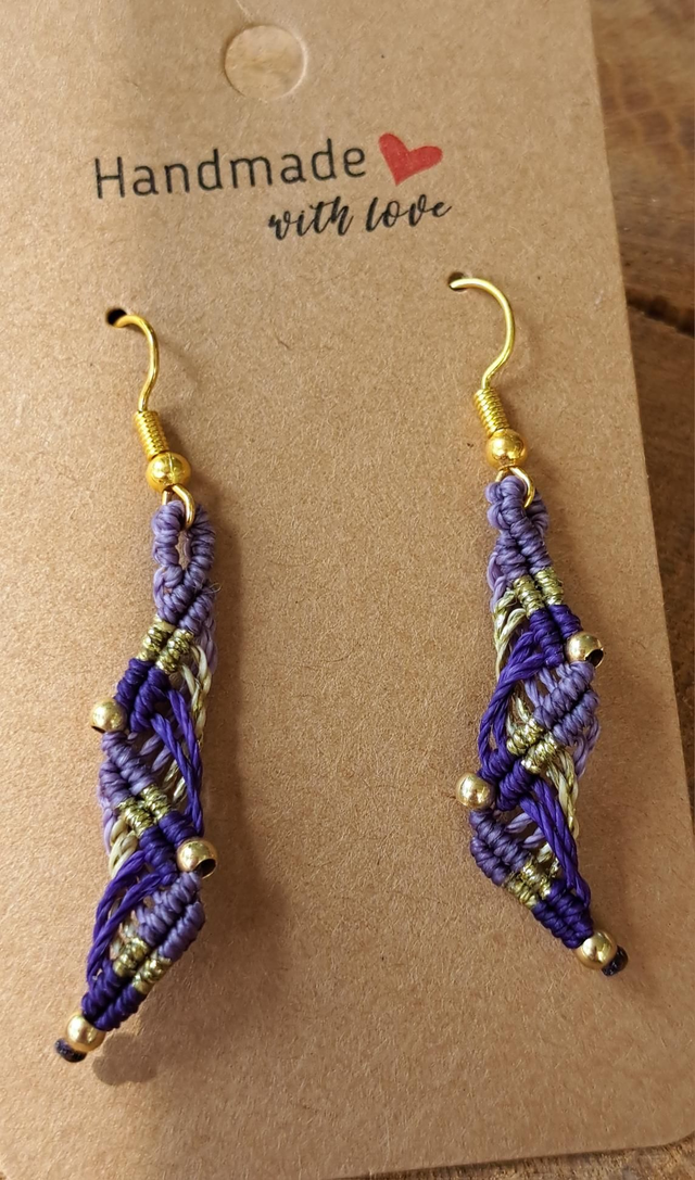 Boucles d'oreilles micro-macramé multicolores 