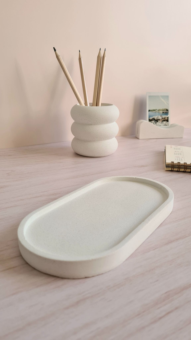 Vide-poche allongé – Blanc minéral