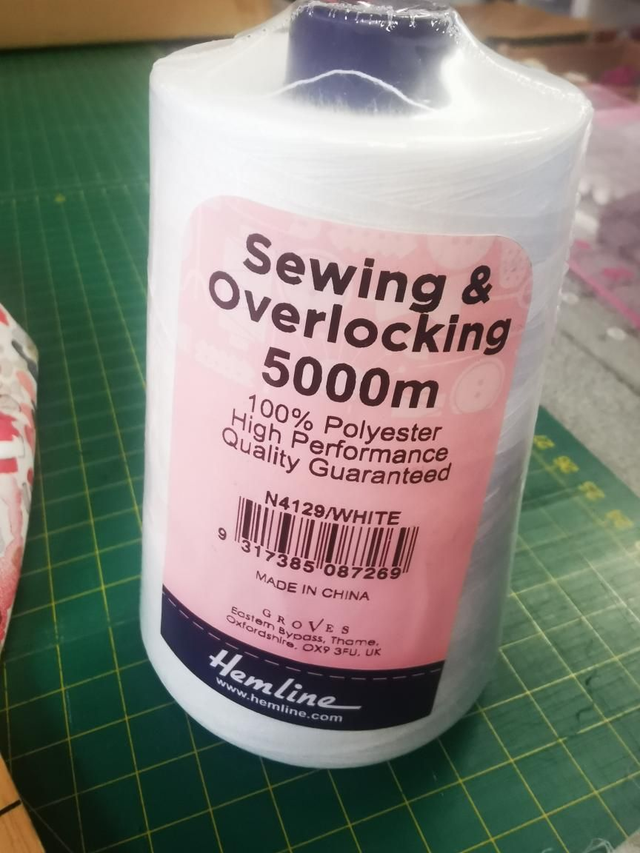 2000m Hemline Polyester Overlock Cone.