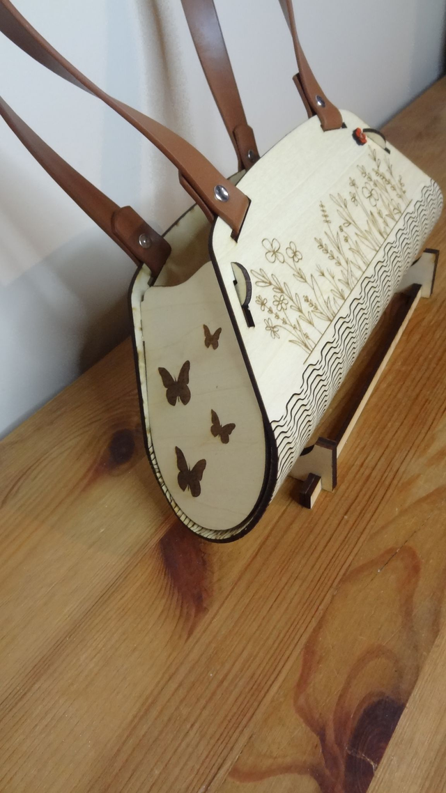 Sac en bois de soirée champêtre