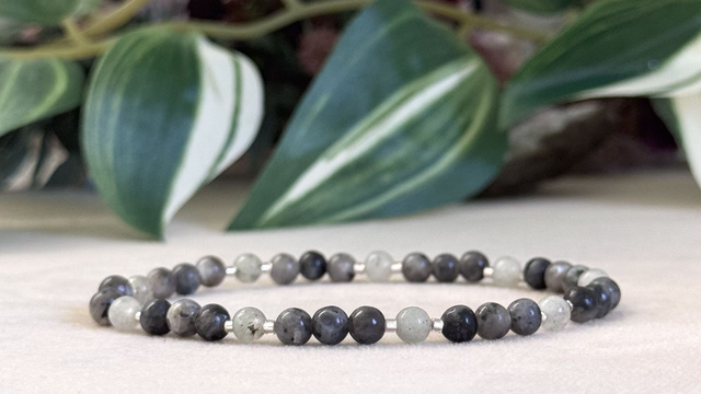 Bracelet | Labradorite - Royal Luxe 1