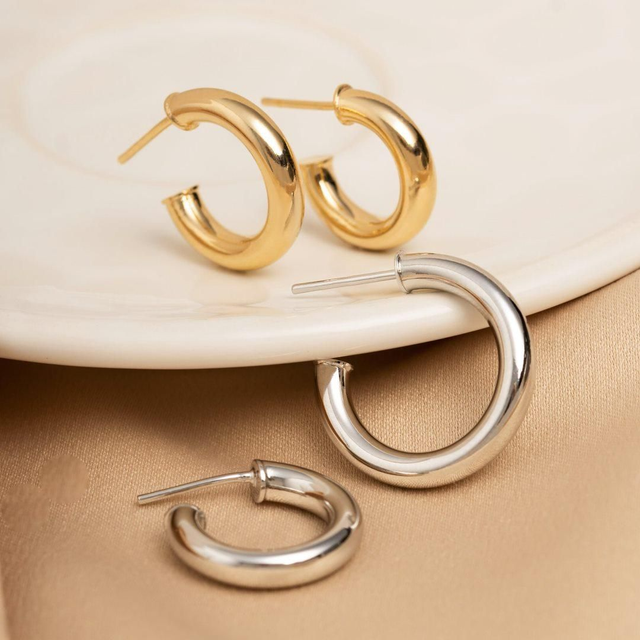 Brinco Argola Dourada Pequeno