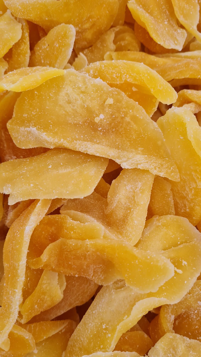 Mangue Séchées  (Prix au 100gr)