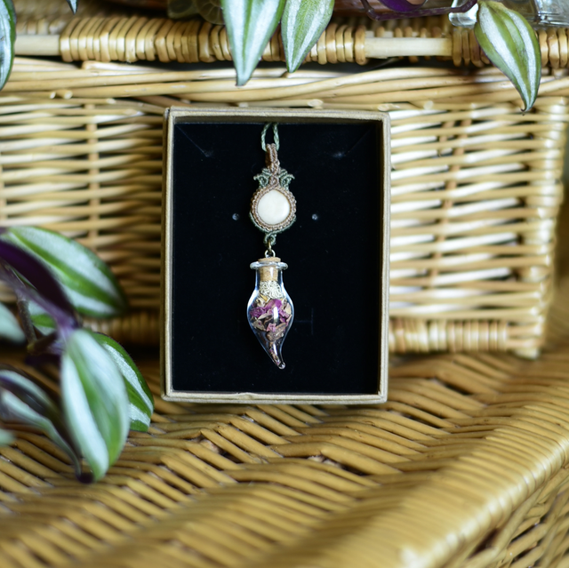 talisman cacao, rose &amp; lichen