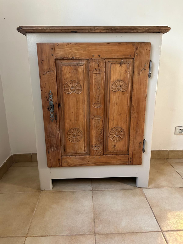 Confiturier en noyer