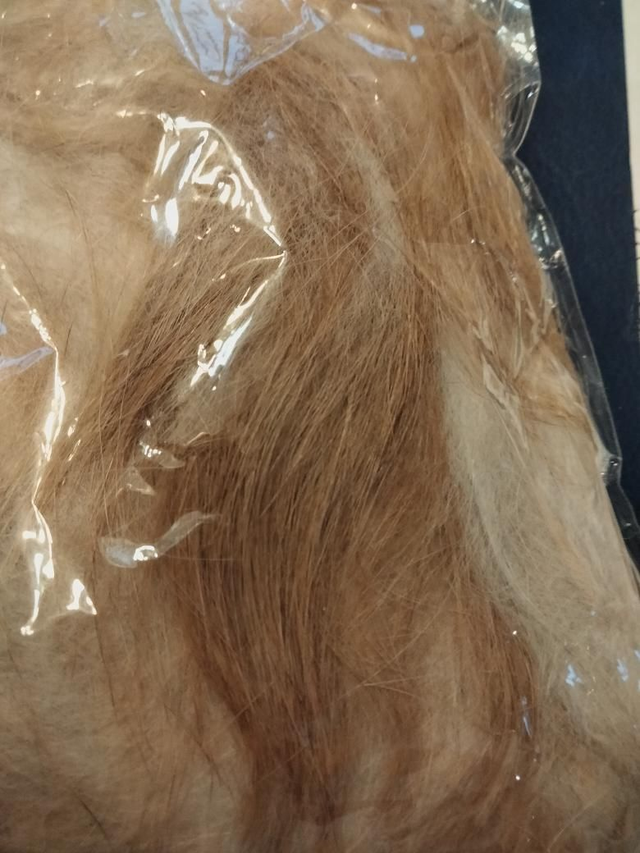 Fibre angora fauve de Bourgogne 10g Fibrefauve01