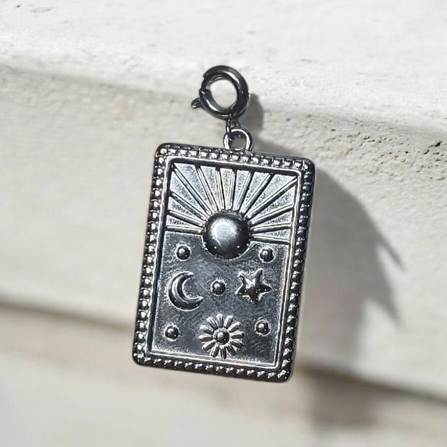 🌞🌙 Charm's Acier Inoxydable Cadre Soleil/Lune – Breloque Argentée 28 mm | La Mondaine Créations