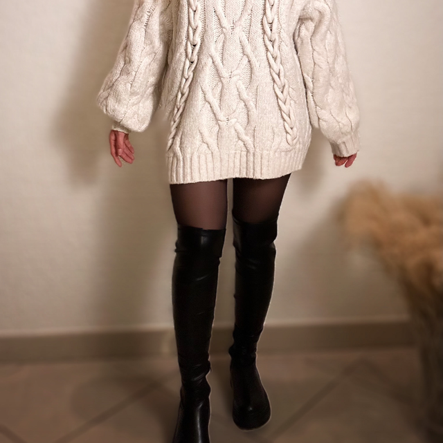 Schwarze Overknee-Stiefel