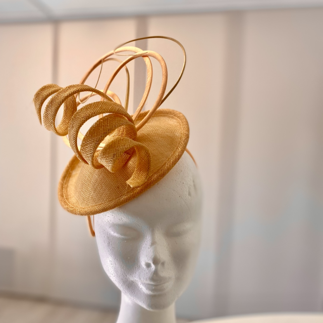 💛Esme straw headpiece 