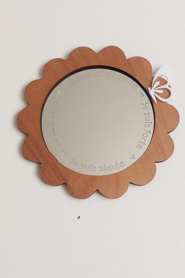 Miroir fleur ou soleil, confiance en soi