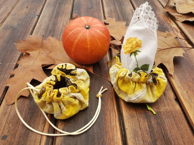 Pochette bourse -- Jaune carreau