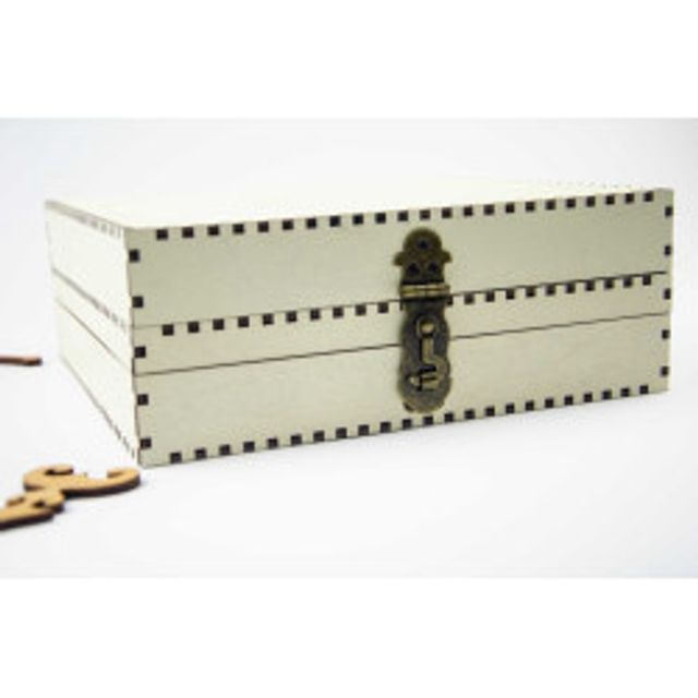 Embroidery Craft Wooden (Ivory) Needle Organizer Box