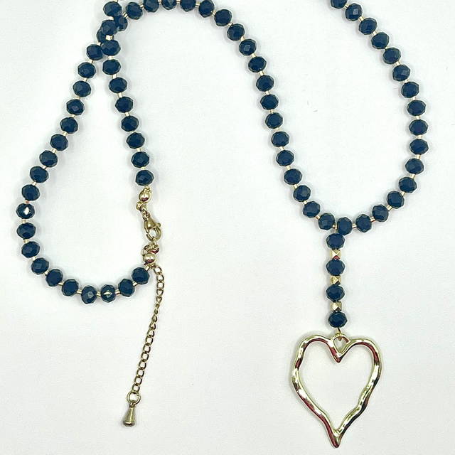 C49 - Collier perles verre pendentif cœur