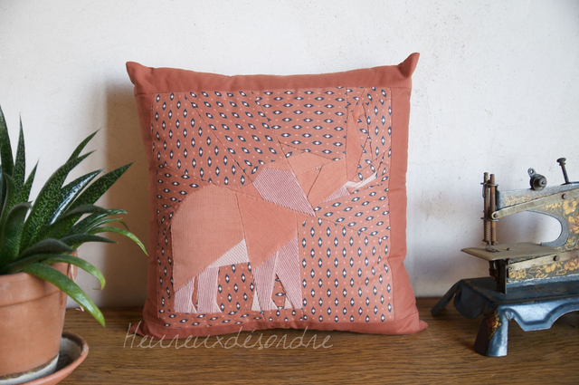 Housse de coussin patchwork