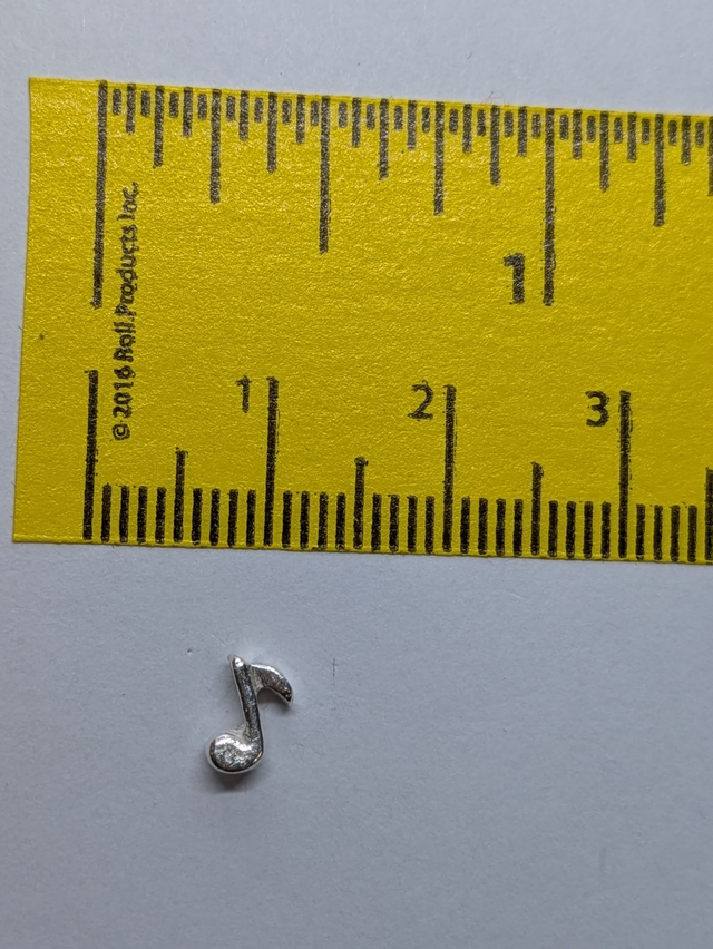 Medium Music Note Earrings