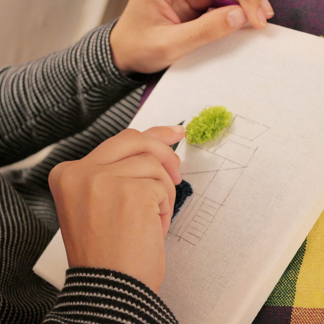 ATELIER | INITIATION À LA BRODERIE AU POINÇON MINIATURE