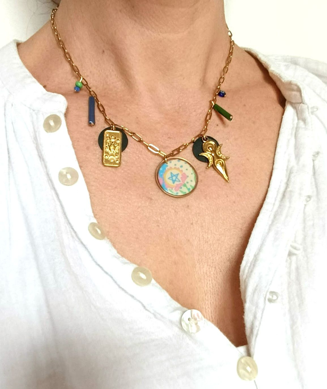 Collier à Breloques Upcyclé Carte de Tarot, Chambre à Air & Aluminium Recyclés - Pentagramme