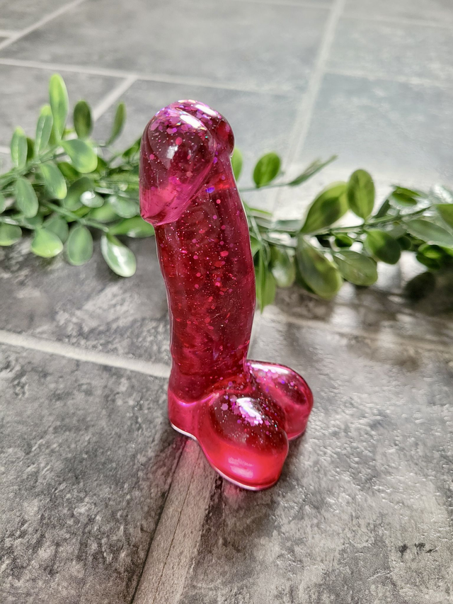 Penis Ornament - Dark Pink/Red Glitter - 12cm