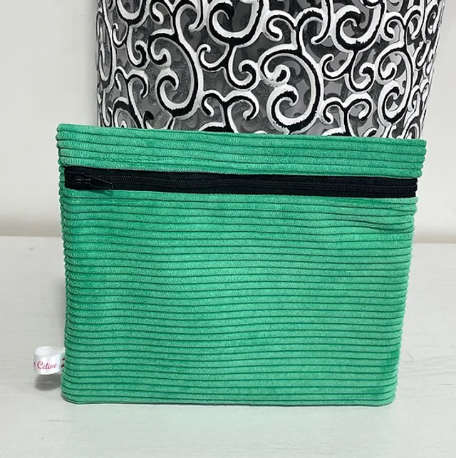 Pochette Raymonde 
