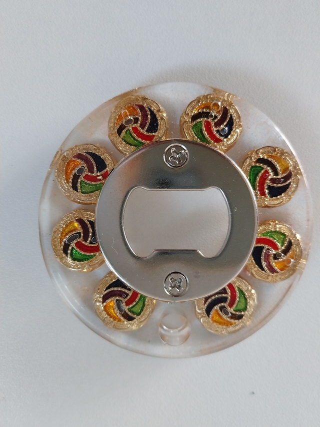 Décapsuleur  Rond