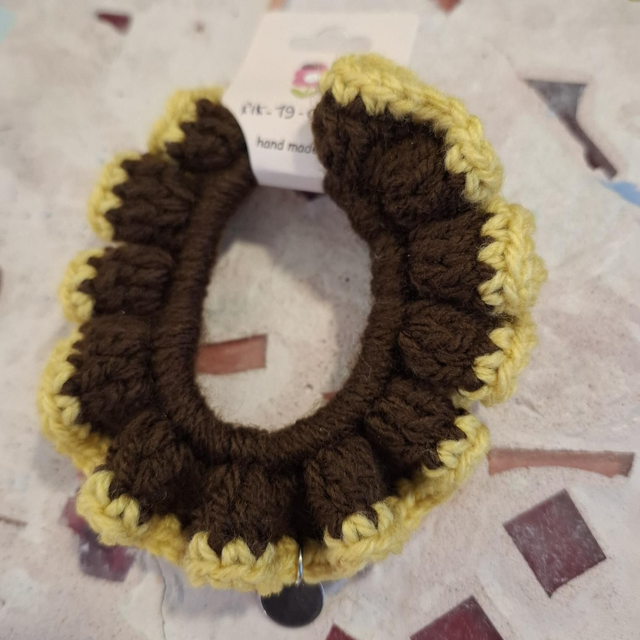 Rik-19 chouchou chocolat jaune