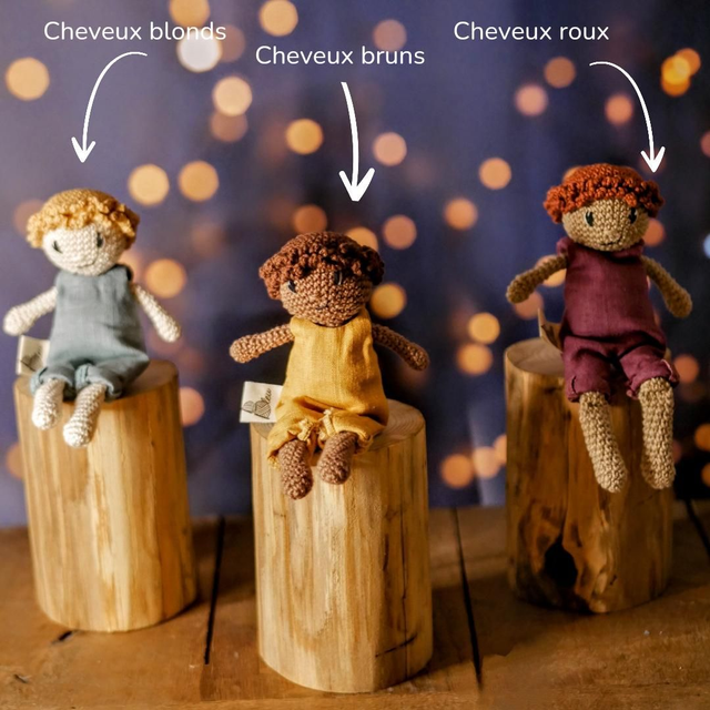 La crochouette de Noël (poupée mini-format avec son pochon)