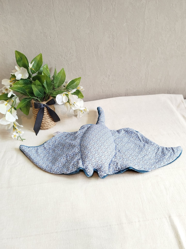 Raie manta bleu canard