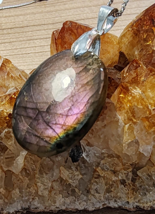 Labradorite Violette 