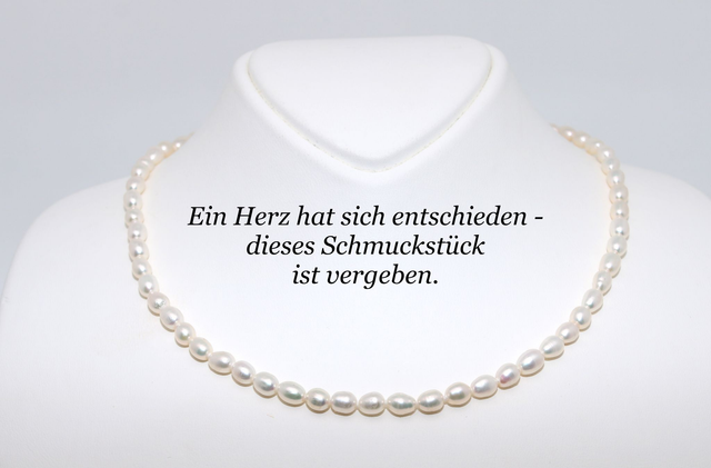 Halskette mit weißer Süßwasserperle - Emma