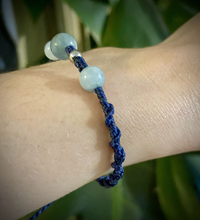 Bracelet macramé et perles d'Aquamarine (Aigue-Marine)