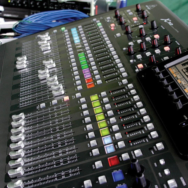 Mixer digitale x32 