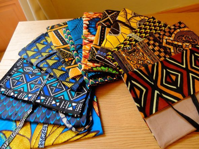 Pochette à livre en wax du Sénégal