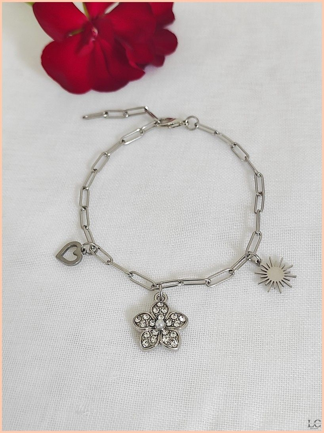 Bracelet chaîne rectangle silver avec breloques