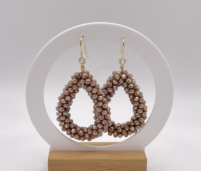 BEIGE DROP - Tropfenohrringe