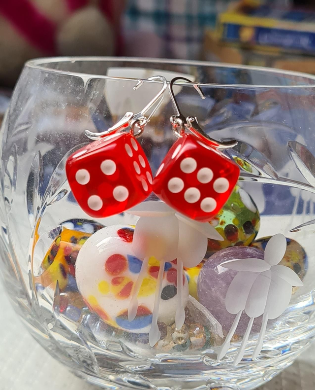 Earrings dice red