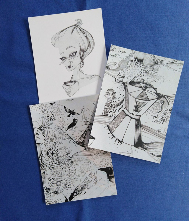 3 cartes postales "Crayon noir"