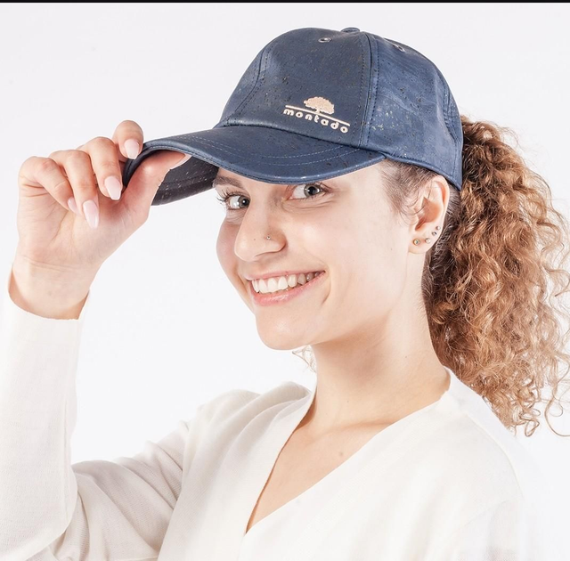 Casquette en liège bleu foncé montado