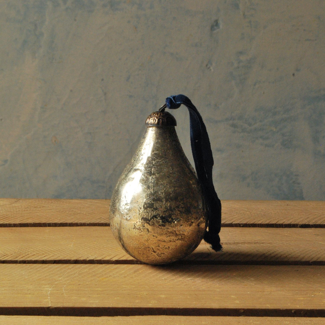 Gold Glass Pear Bauble