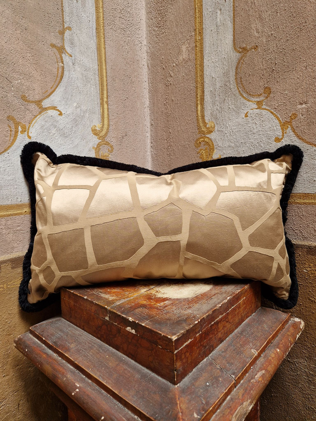 Donghia luxury decorative cover cushion Giraffe gold fabric home decor copricuscino double face house decoration