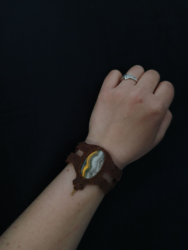 Flamboyance de Surt – Jaspe bumblebee