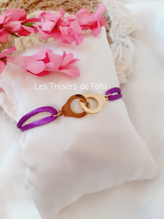 Bracelet menotte cordon violet